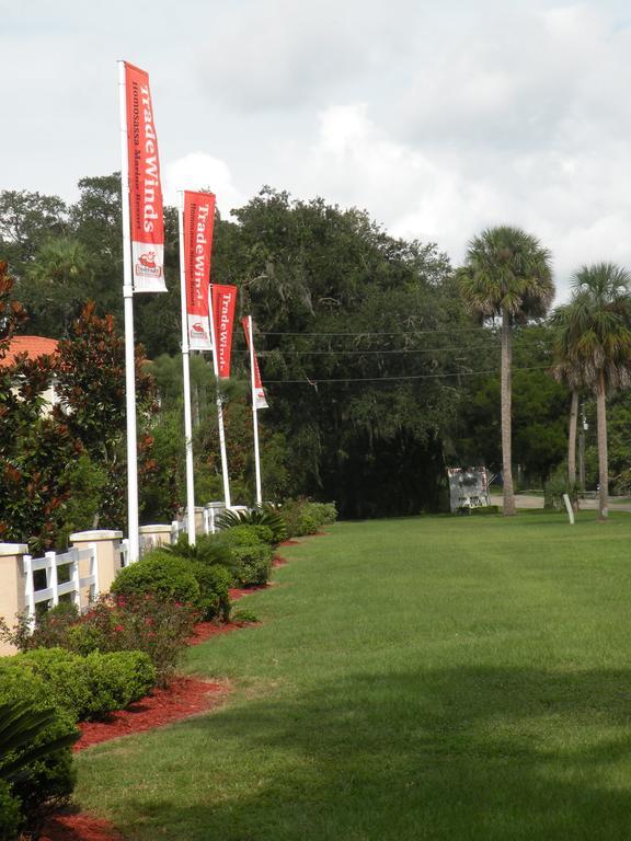 Tradewinds Homosassa Marina Resort Εξωτερικό φωτογραφία